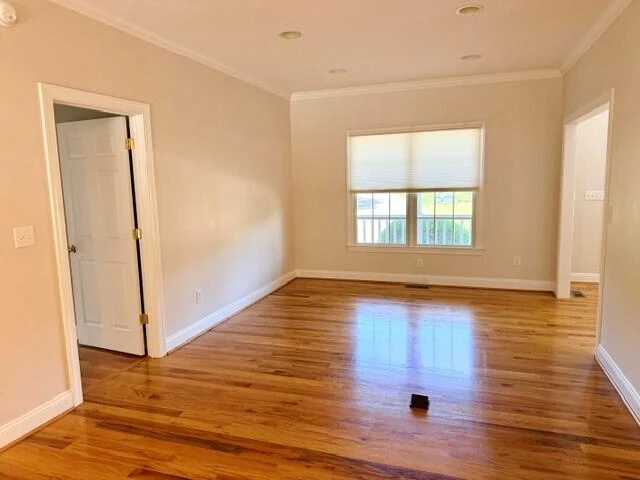 5240 Dresden CIR - Photo 8