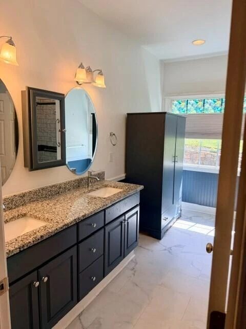 5240 Dresden CIR - Photo 10