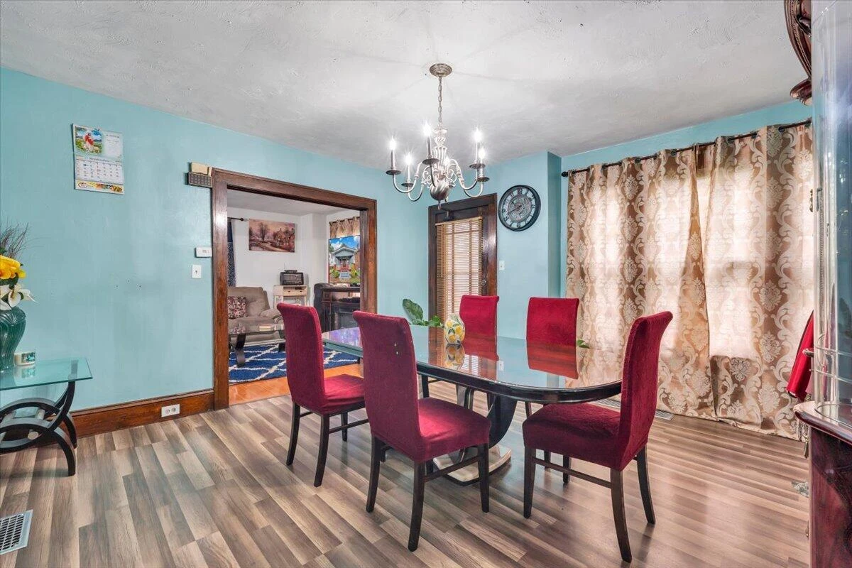 2628 New York AVE NW - Photo 12