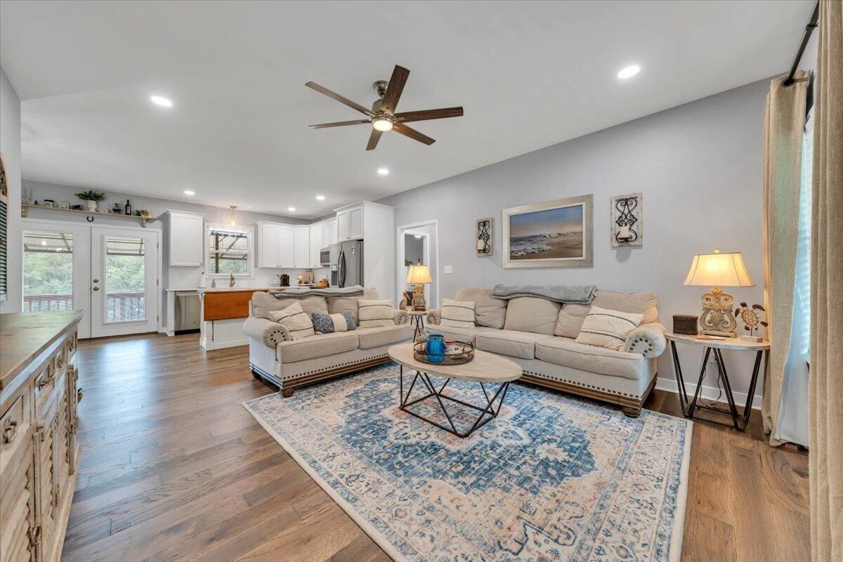 2421 Cannaday RD NE - Photo 5