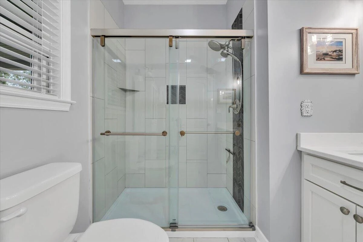 2421 Cannaday RD NE - Photo 24