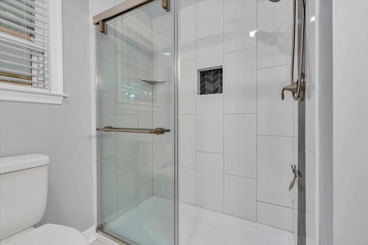 2421 Cannaday RD NE - Photo 25