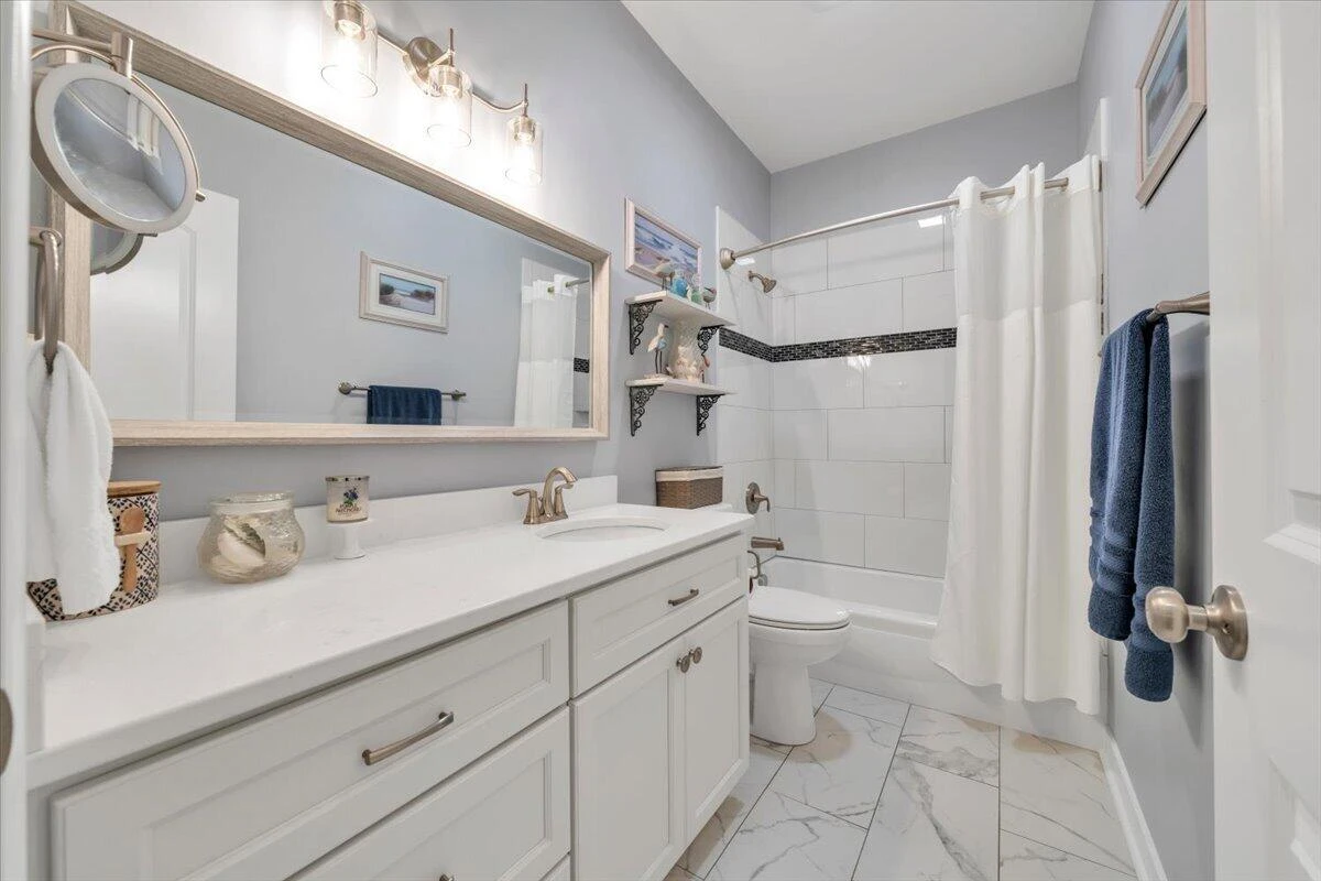 2421 Cannaday RD NE - Photo 29