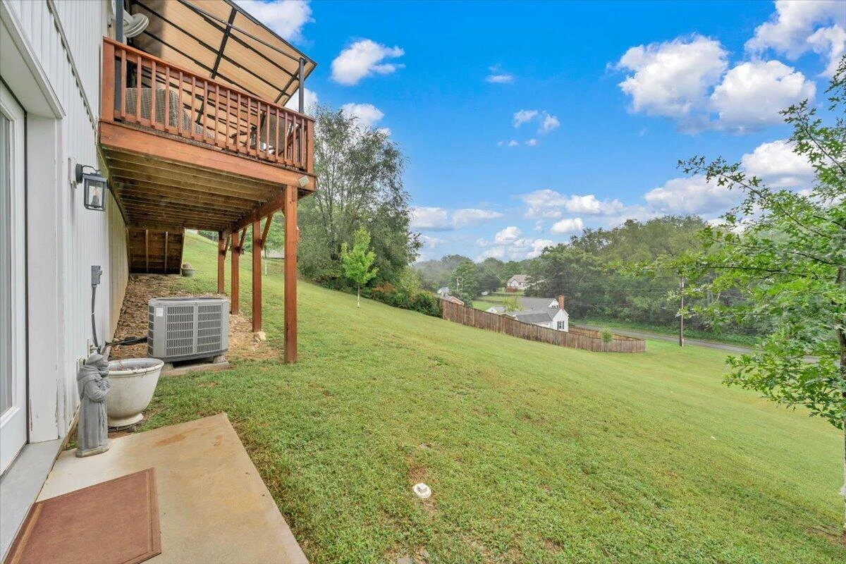 2421 Cannaday RD NE - Photo 48