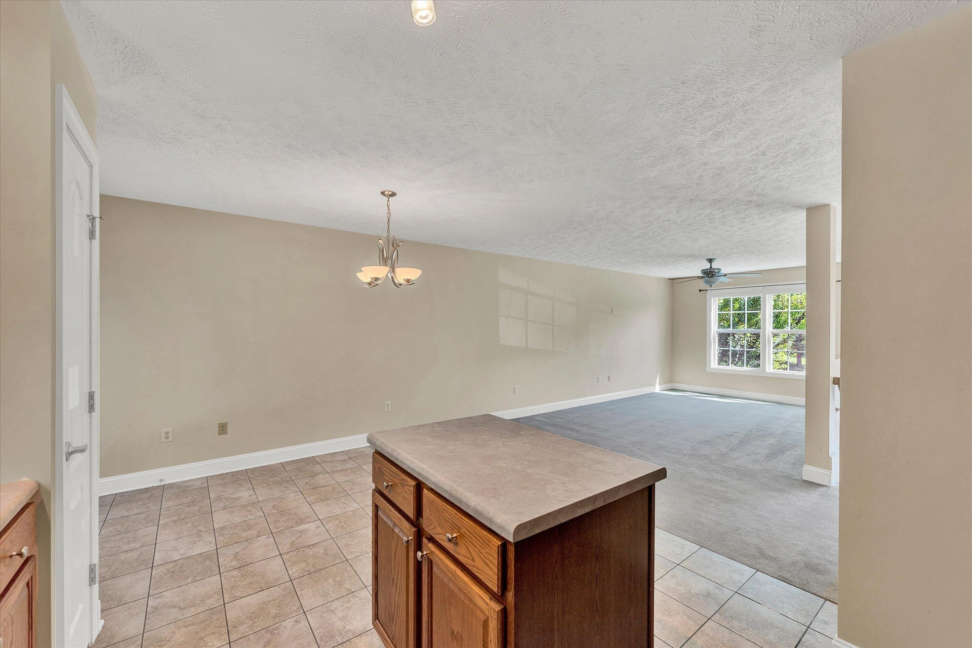 335 Robin Hood DR - Photo 13