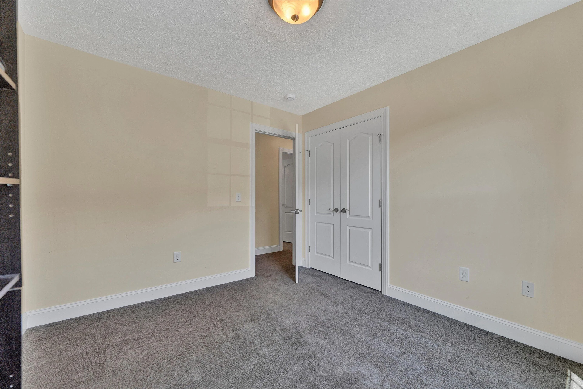 335 Robin Hood DR - Photo 22