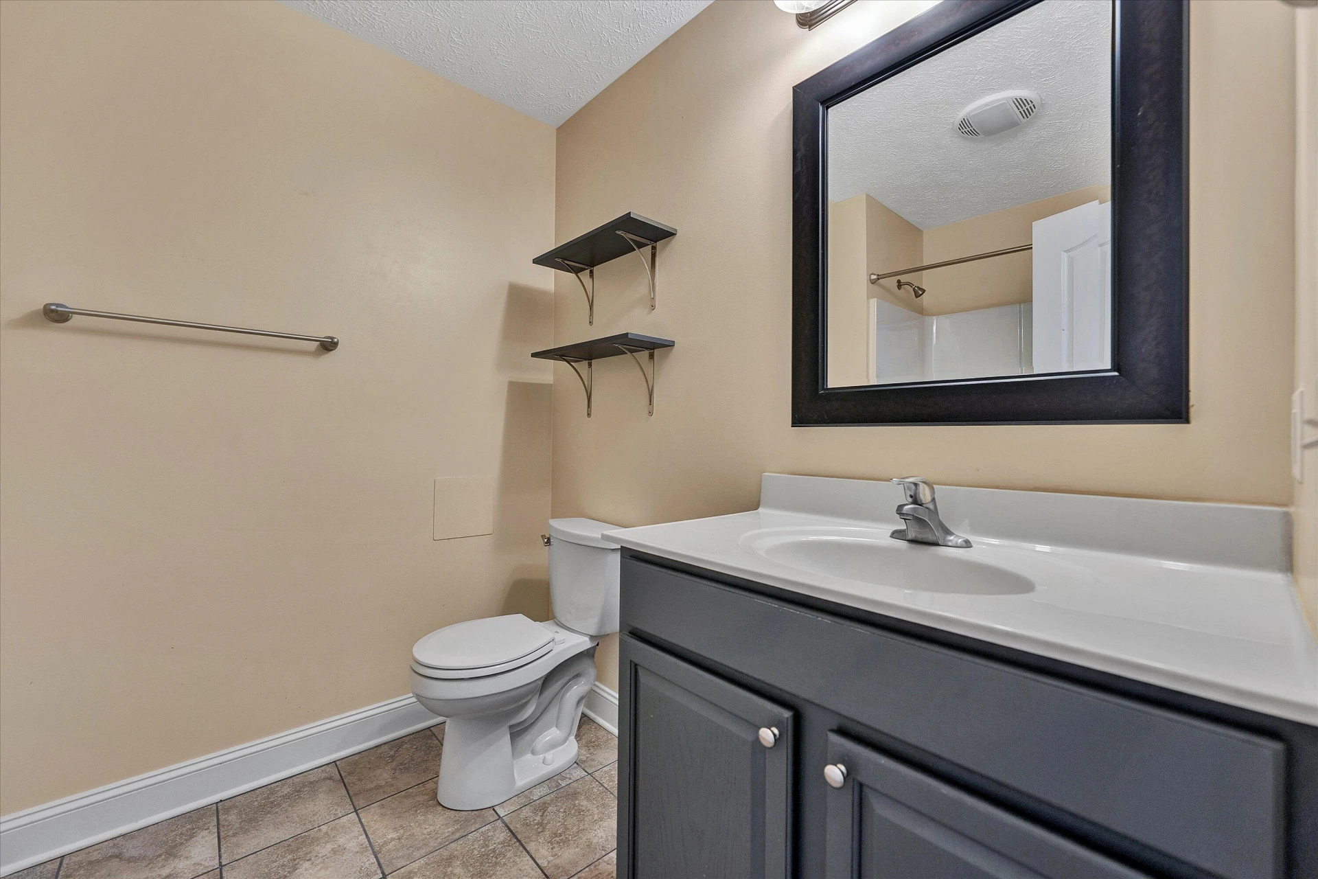 335 Robin Hood DR - Photo 24