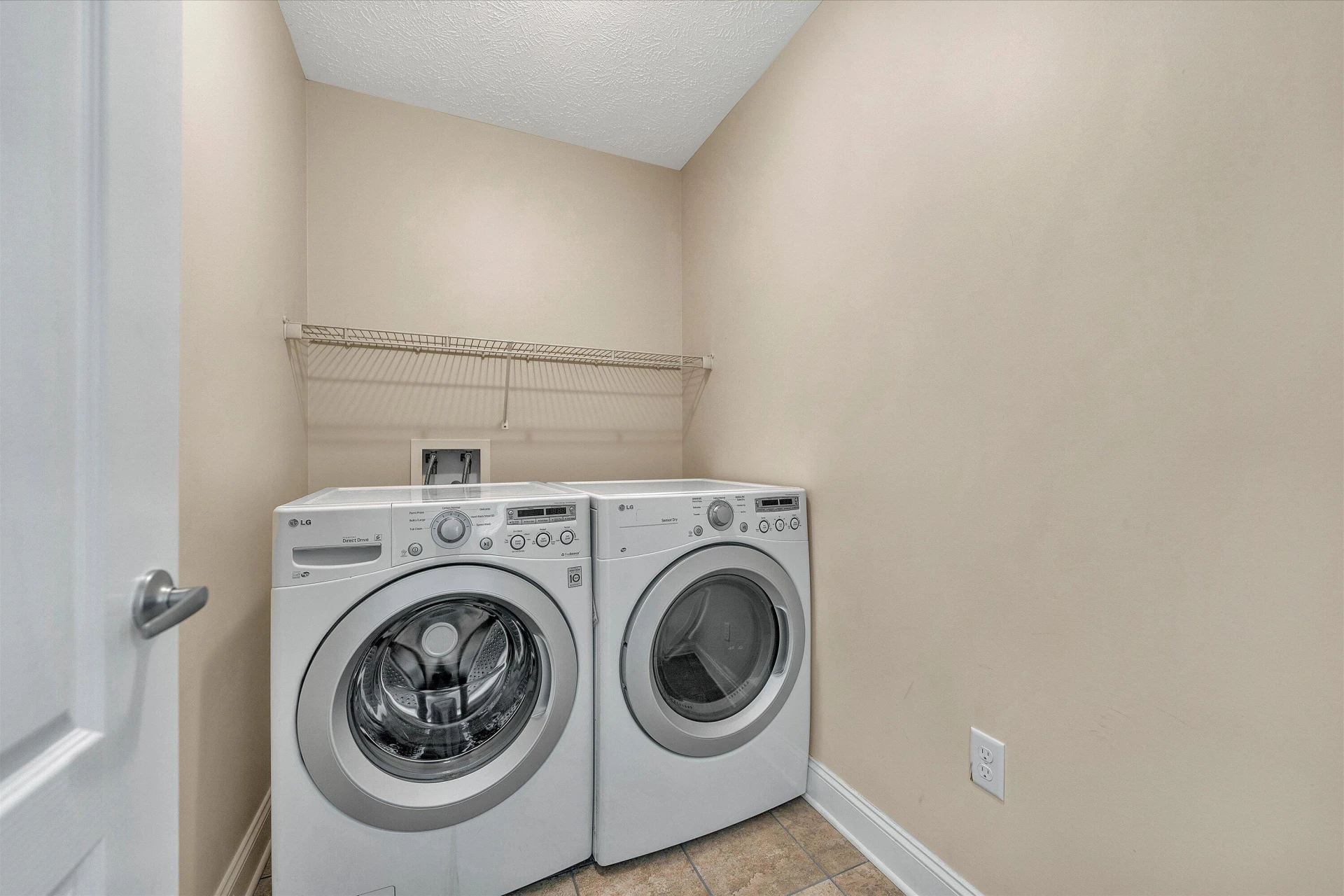 335 Robin Hood DR - Photo 29