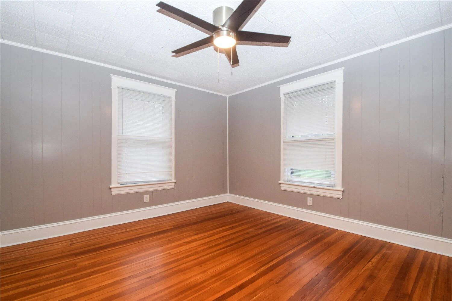 1029 Penmar AVE SE - Photo 17