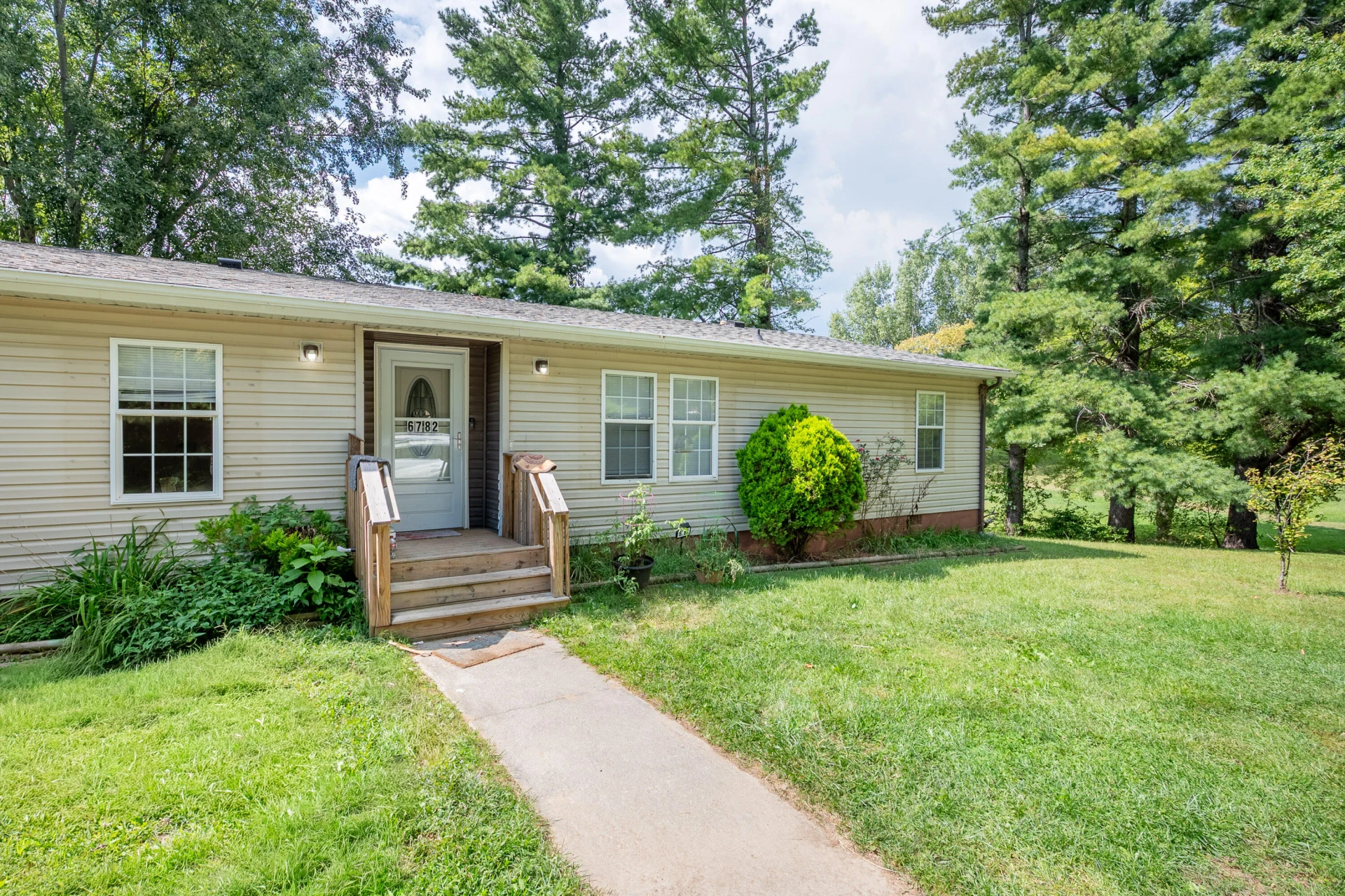 6782 Floyd N - Photo 44