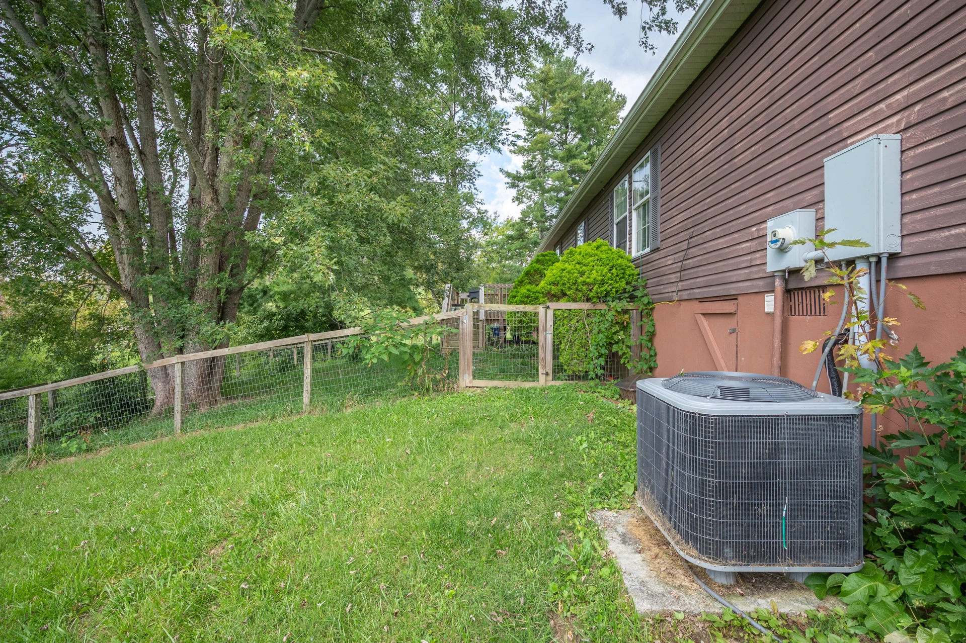 6782 Floyd N - Photo 55