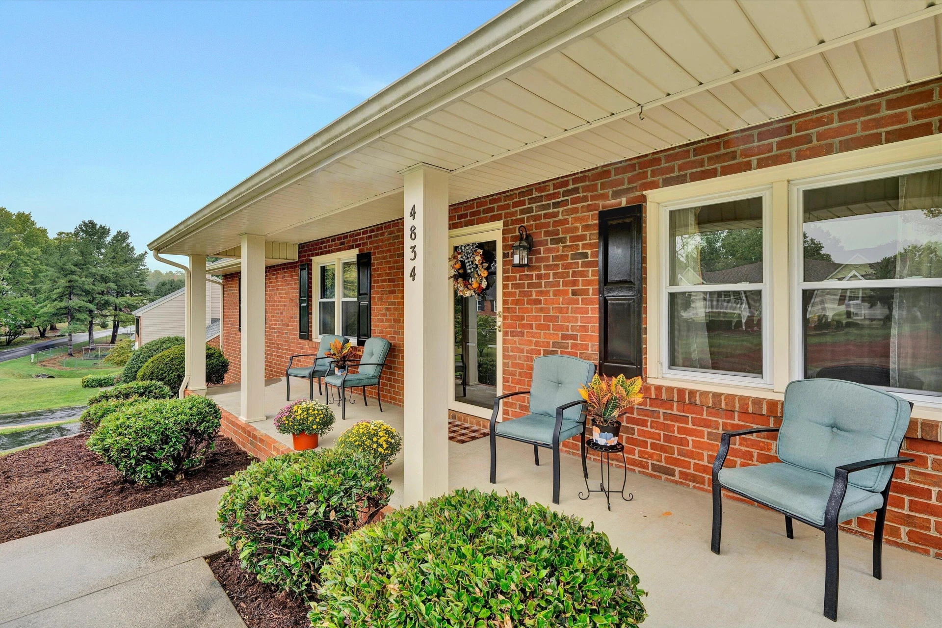 4834 Labradore DR - Photo 3