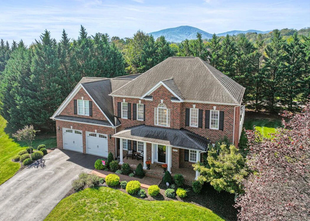 4537 Brentwood CT