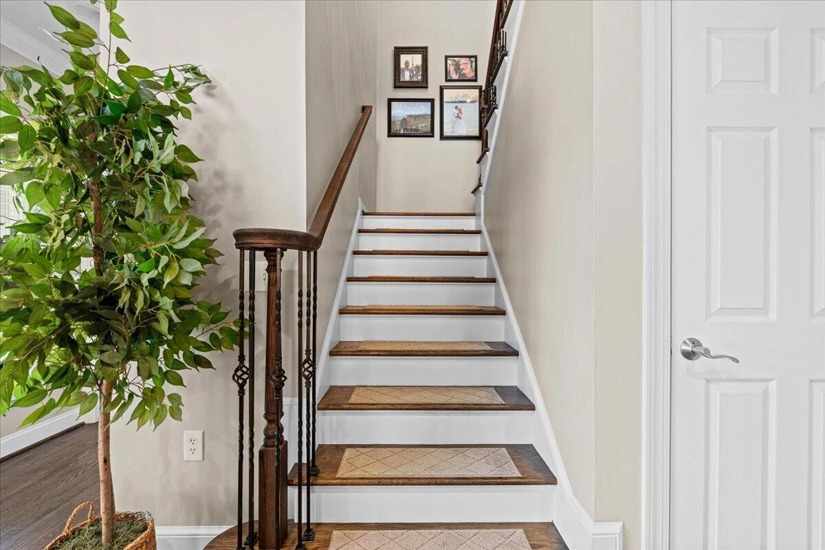 4537 Brentwood CT - Photo 7