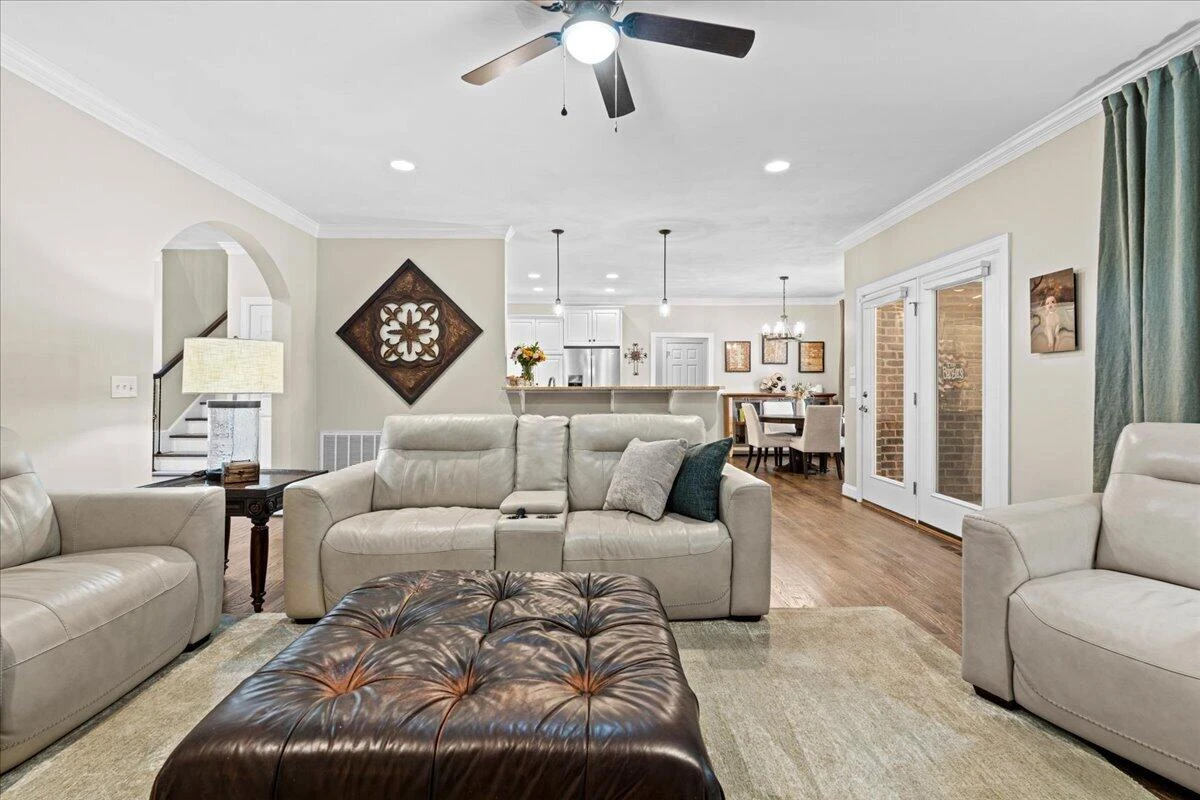 4537 Brentwood CT - Photo 10