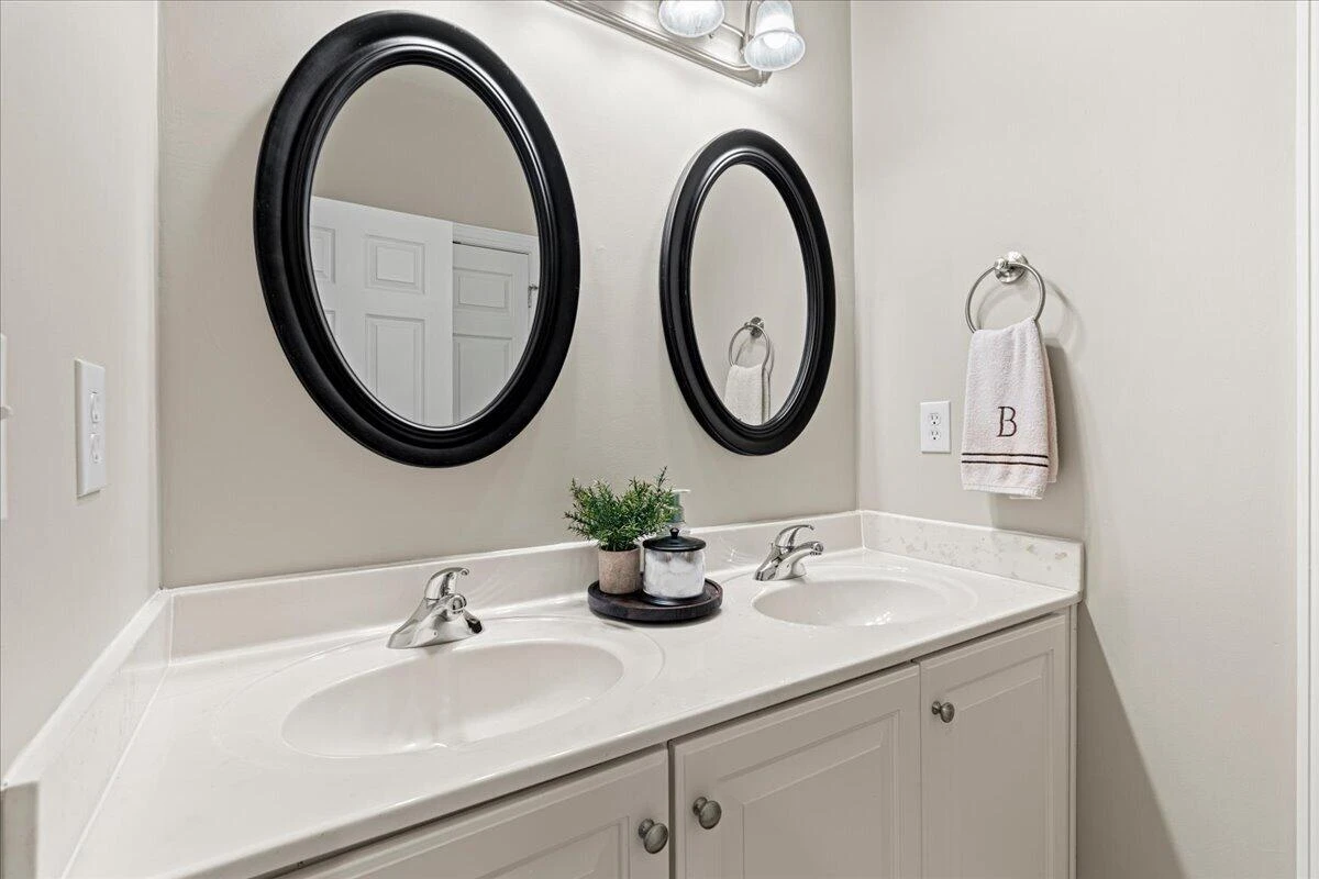 4537 Brentwood CT - Photo 27