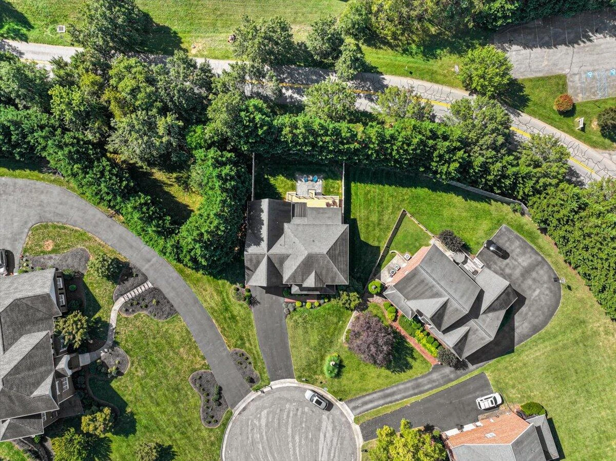 4537 Brentwood CT - Photo 42