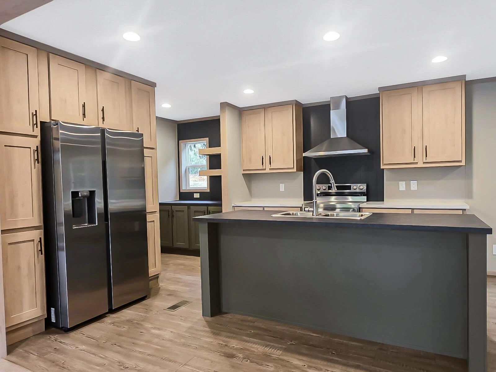 3782 Ingramville RD - Photo 4