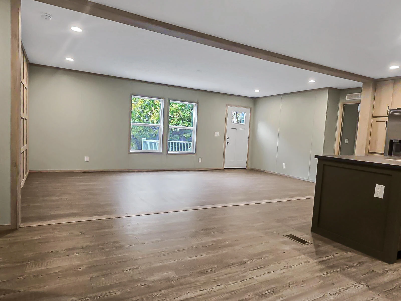3782 Ingramville RD - Photo 7