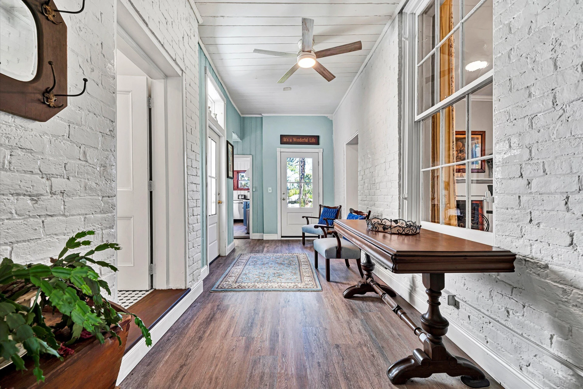322 E Main ST - Photo 7