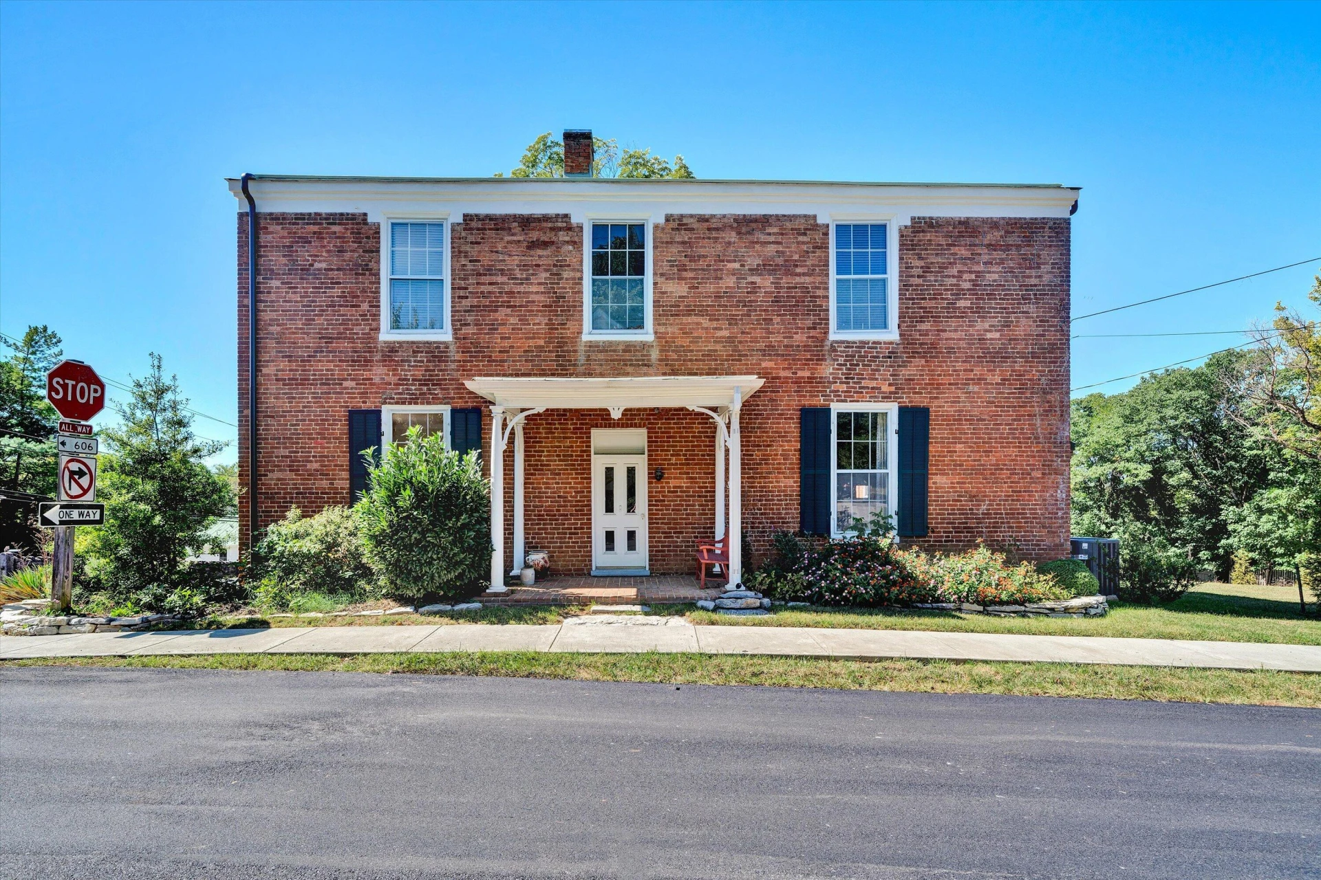 322 E Main ST - Photo 50