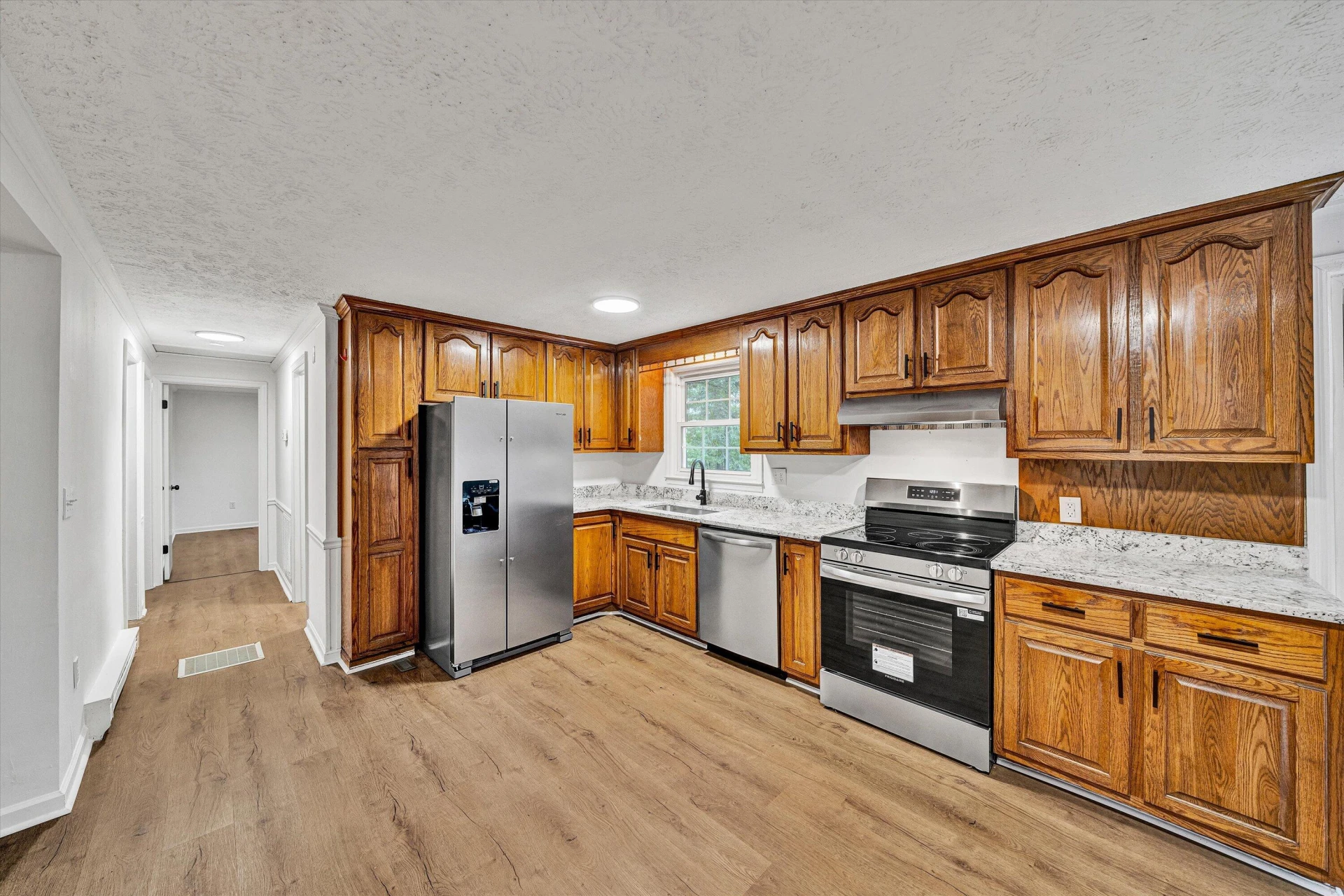 4037 Webster RD - Photo 7