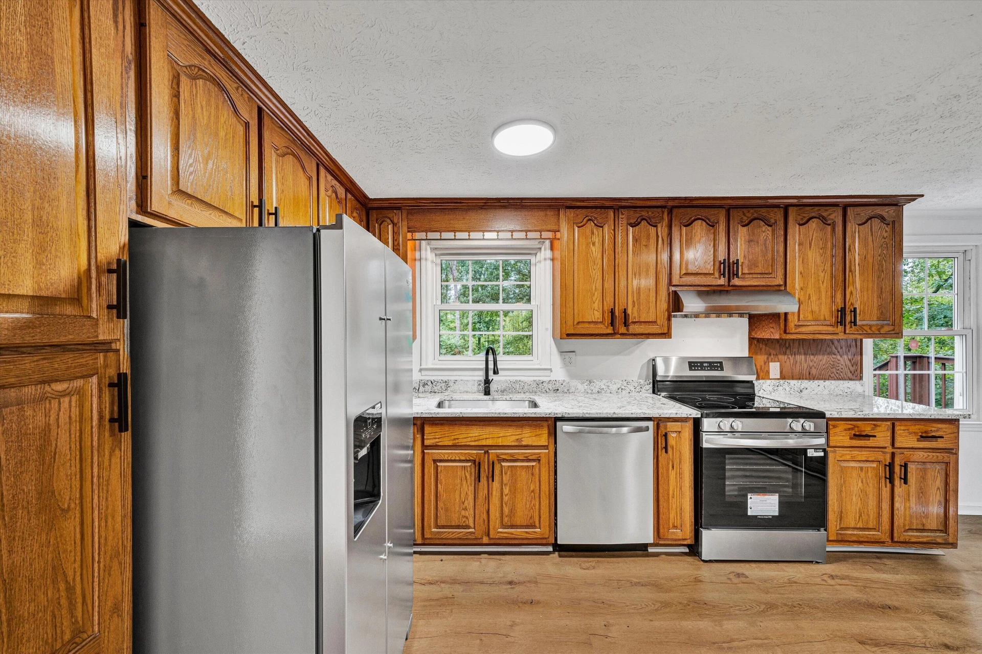 4037 Webster RD - Photo 8