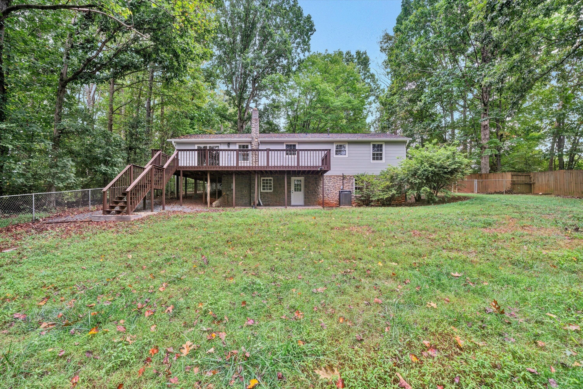 4037 Webster RD - Photo 30