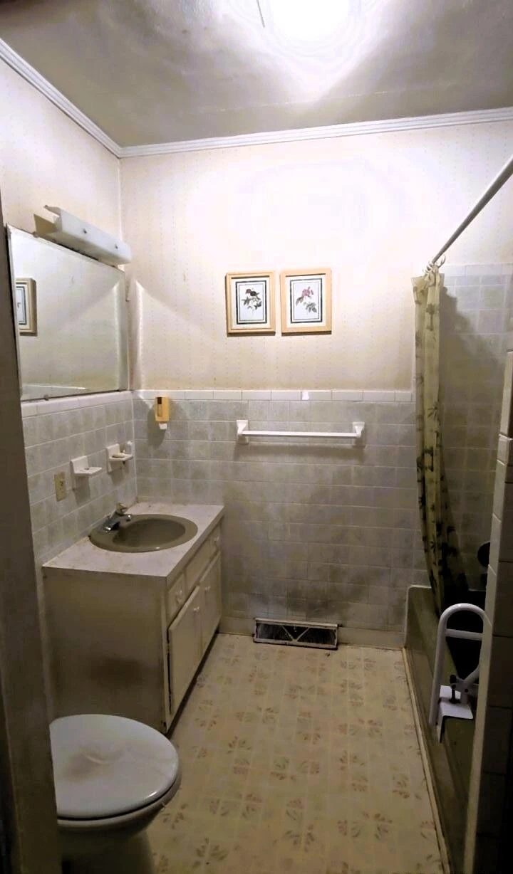 152 5th ST - Photo 19
