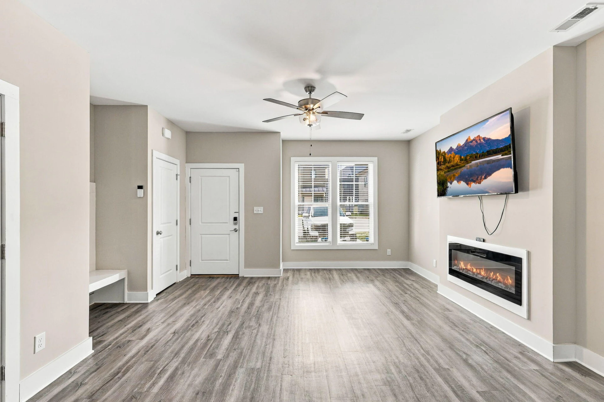21 Cuddington LN - Photo 4