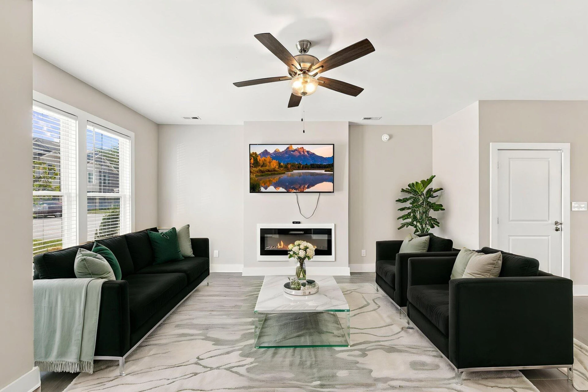 21 Cuddington LN - Photo 10