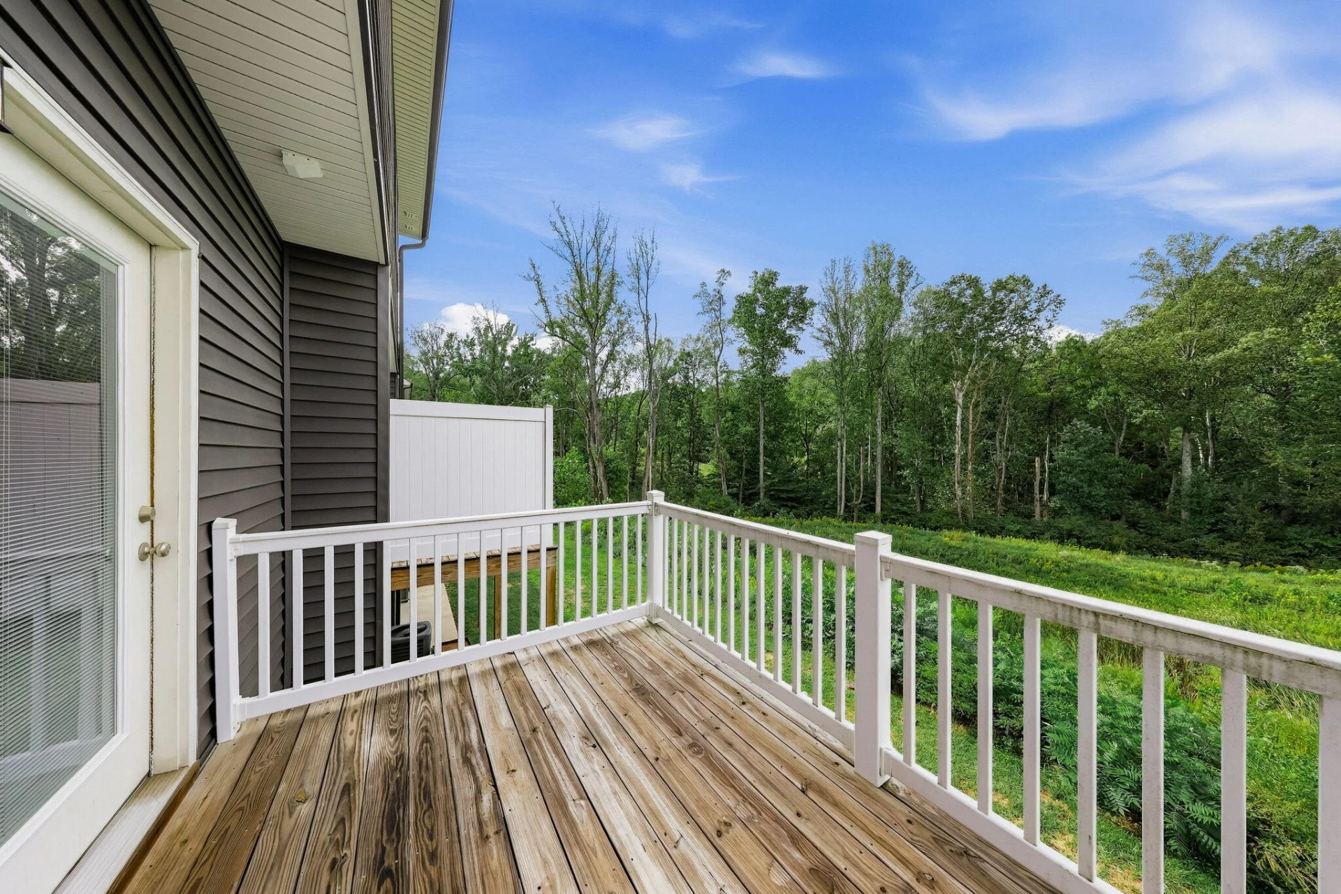 21 Cuddington LN - Photo 19