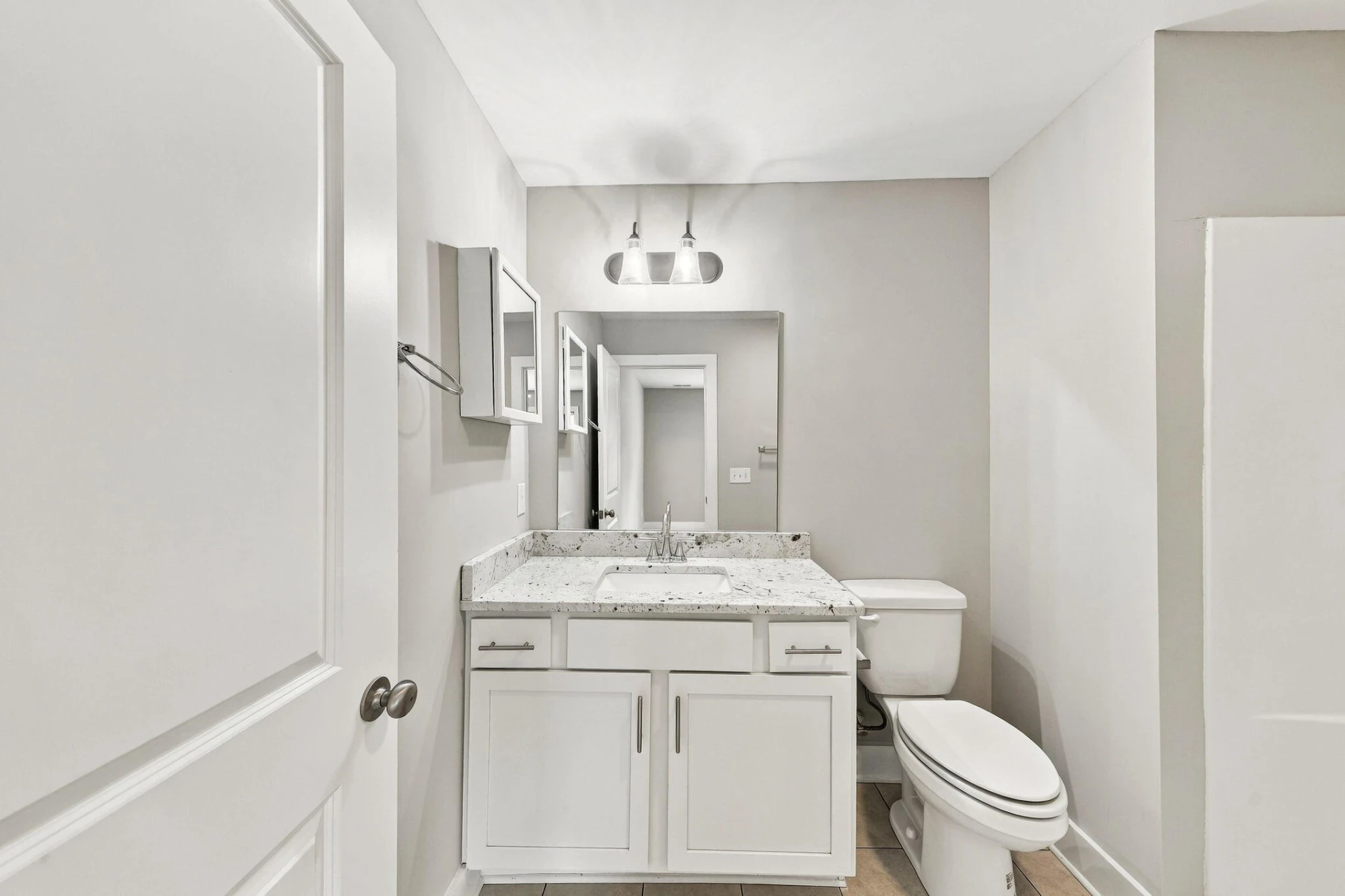 21 Cuddington LN - Photo 32