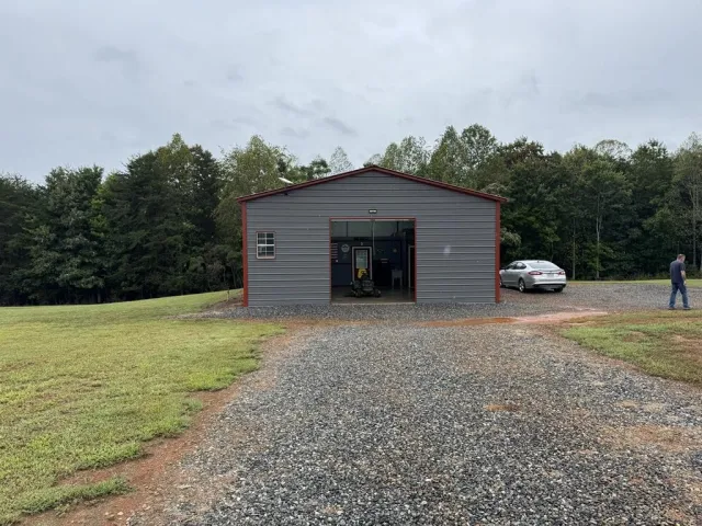 258 Willow Green LN