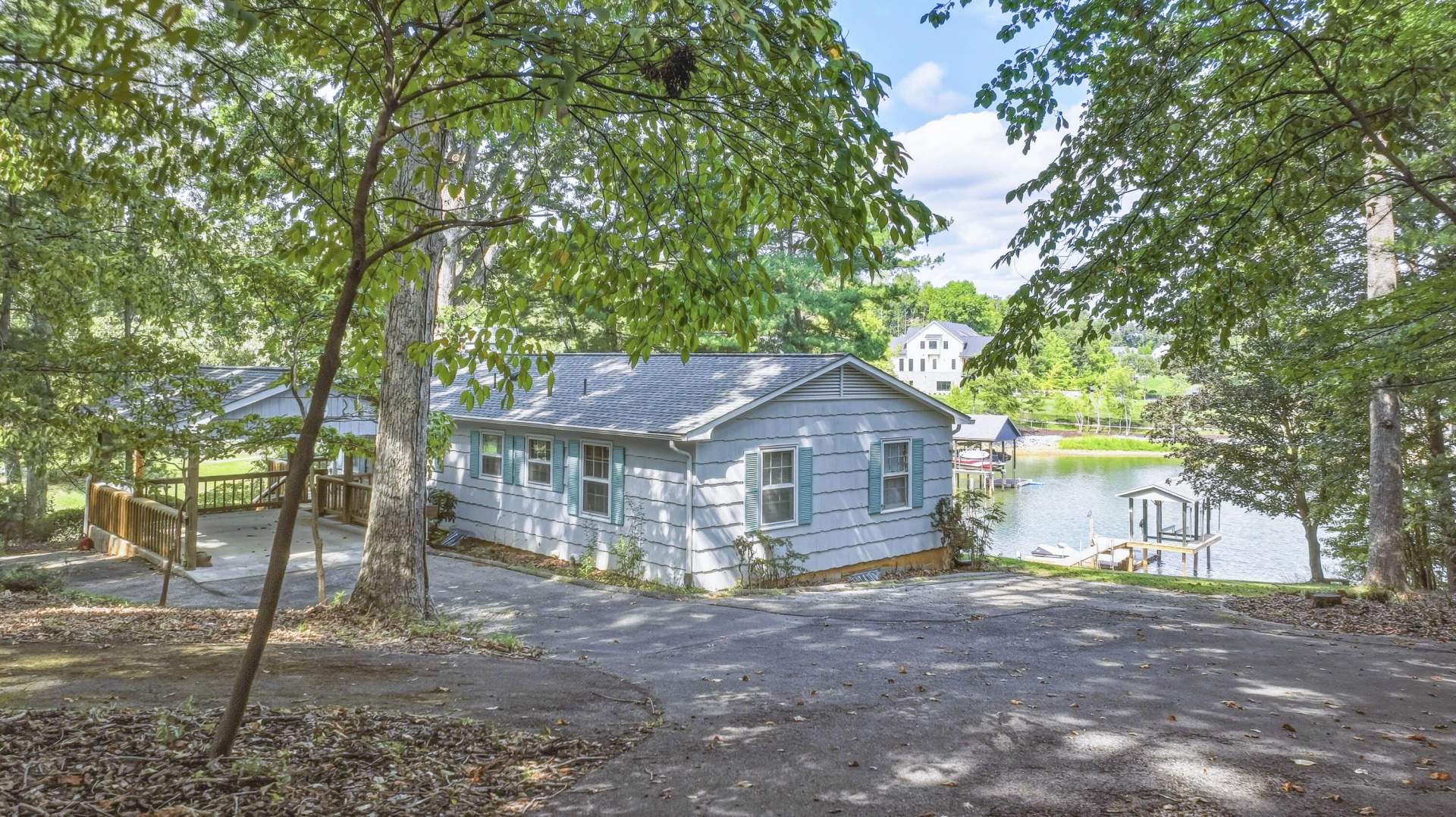 6319 Scruggs RD - Photo 3