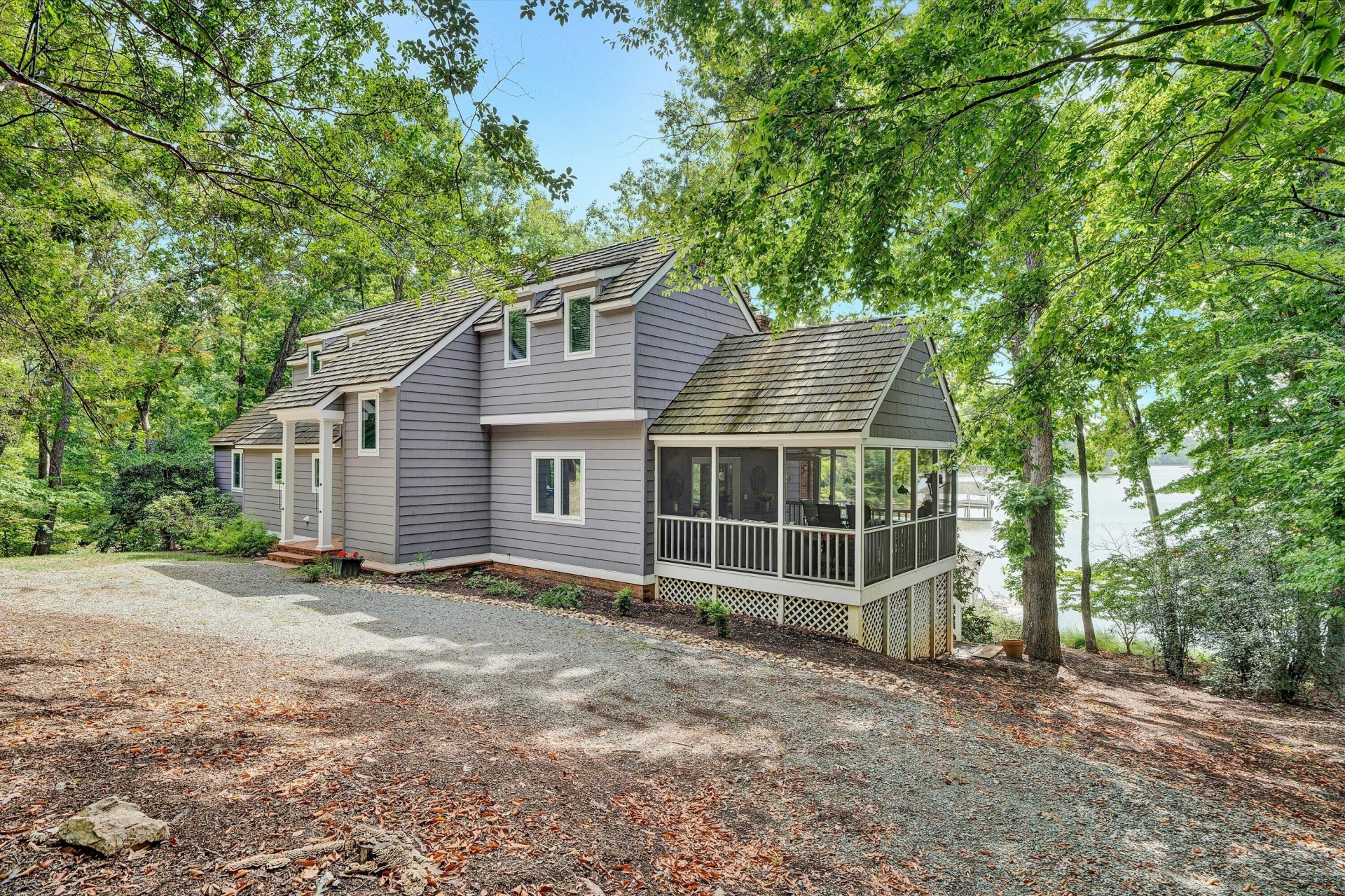 870 Oakshire LN - Photo 3