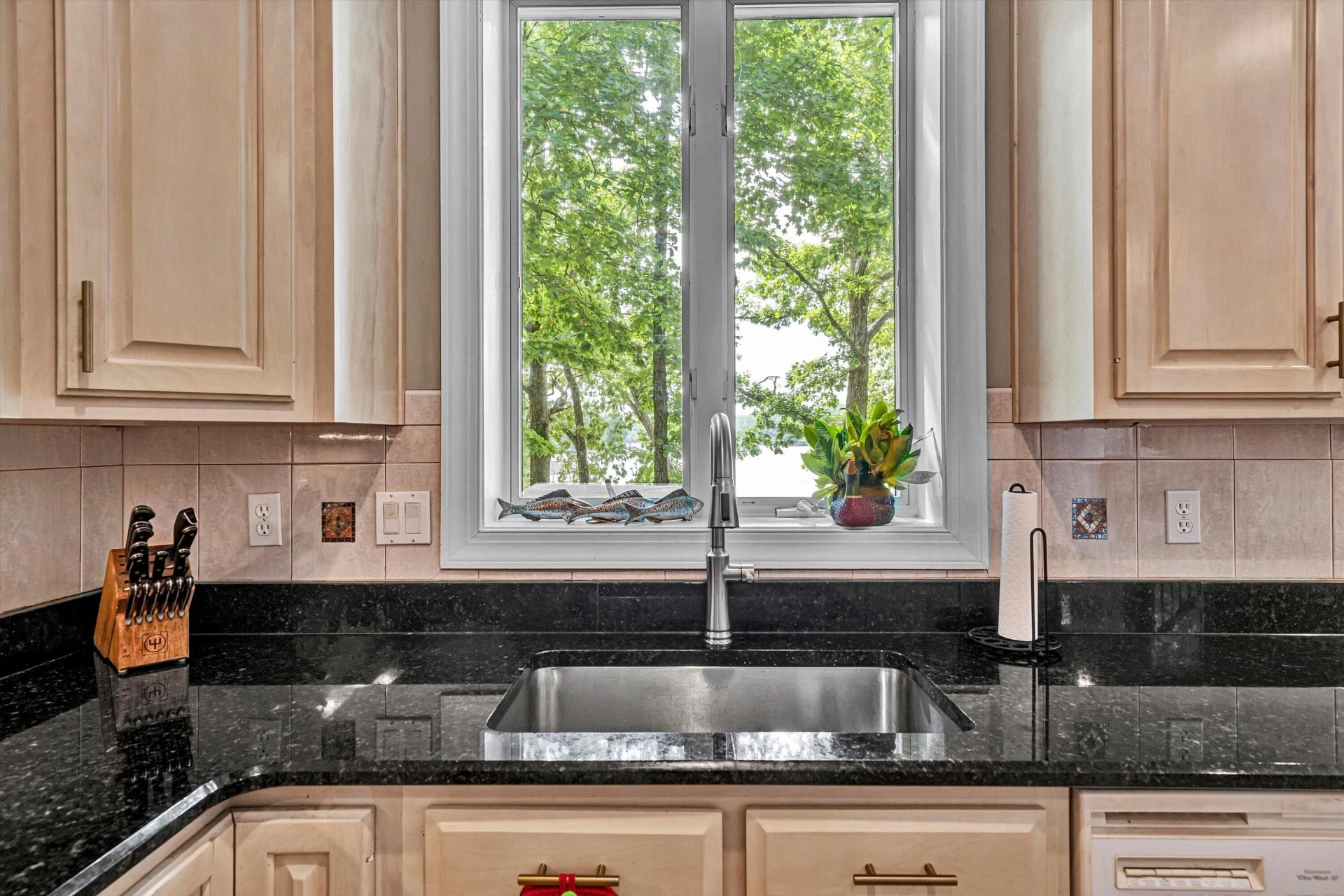 870 Oakshire LN - Photo 12