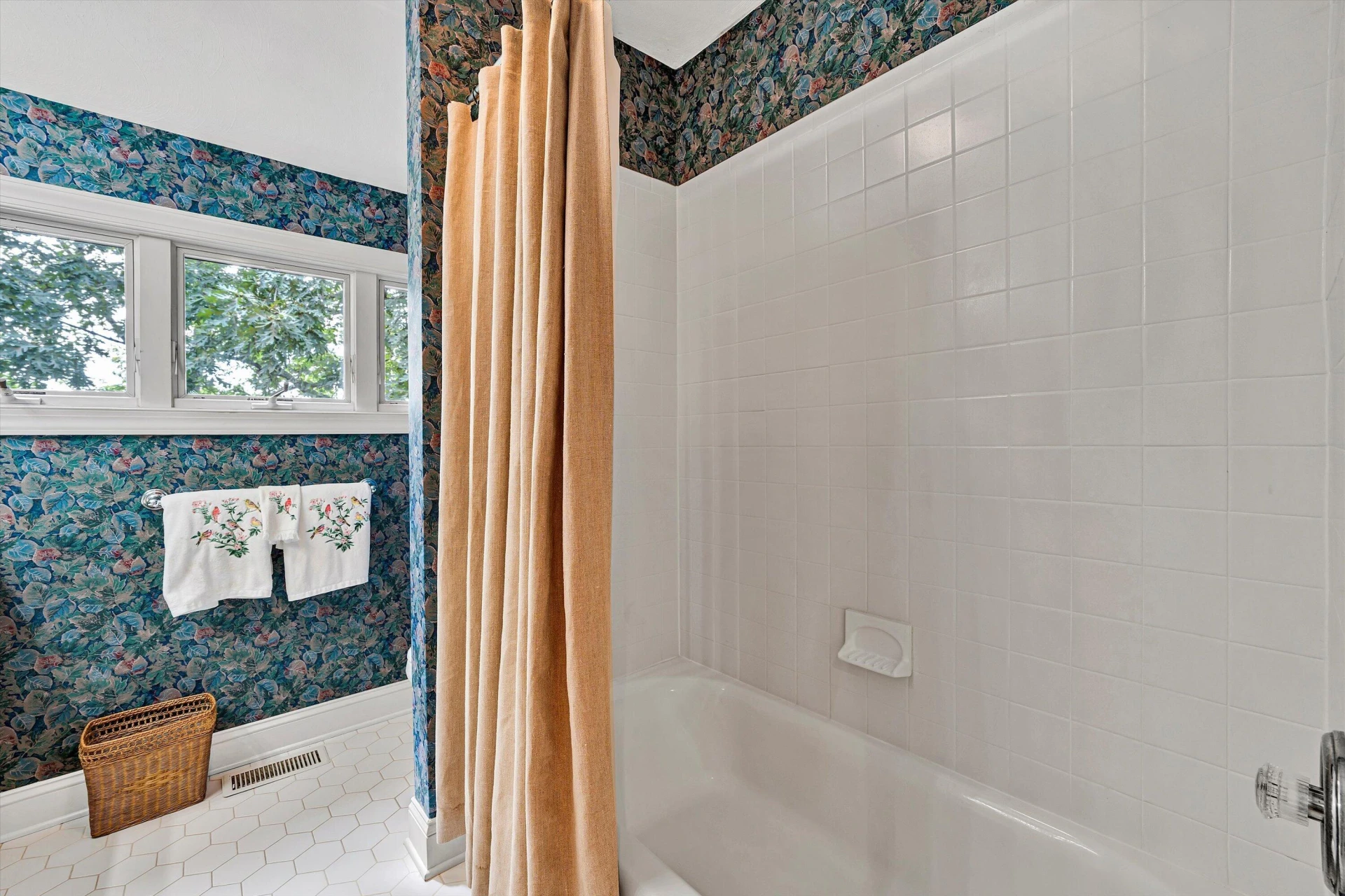 870 Oakshire LN - Photo 32