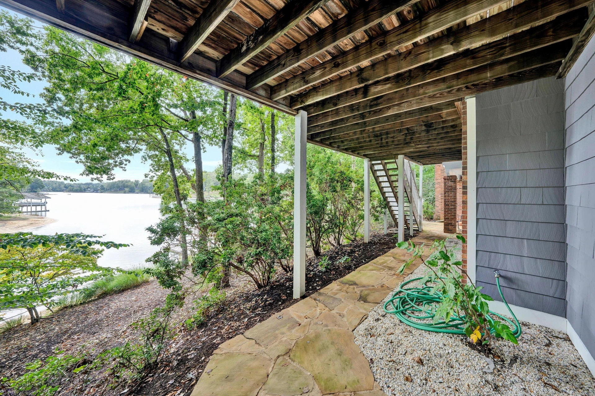 870 Oakshire LN - Photo 44