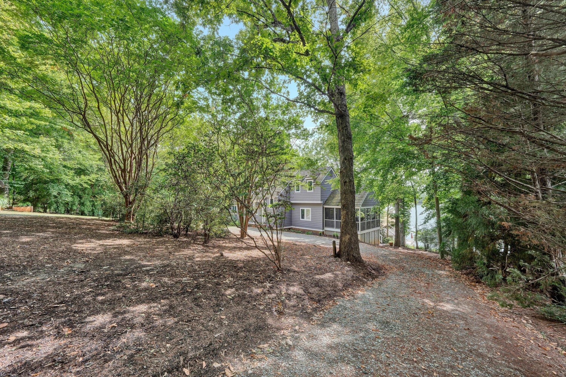 870 Oakshire LN - Photo 4