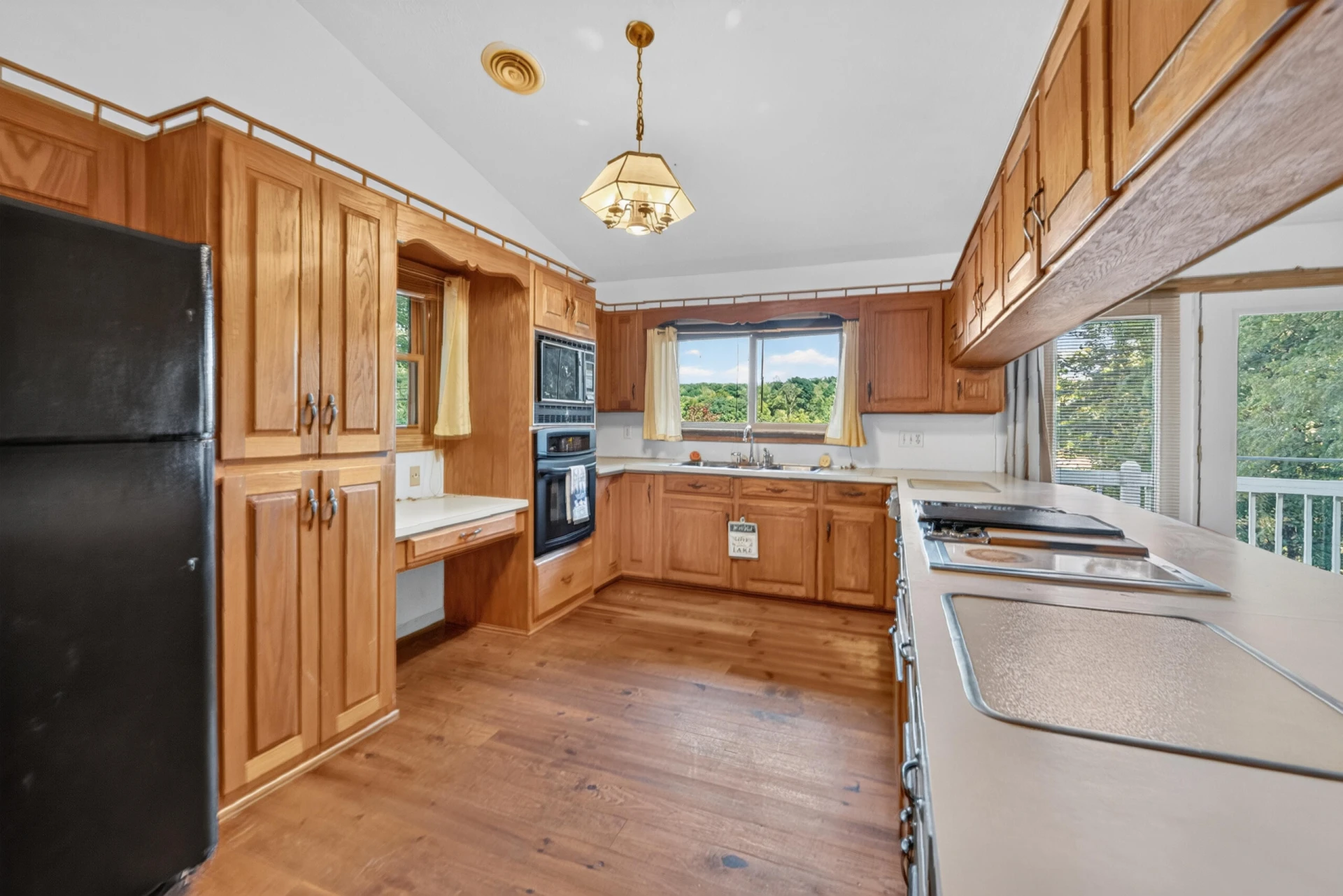 118 Creeden DR - Photo 3