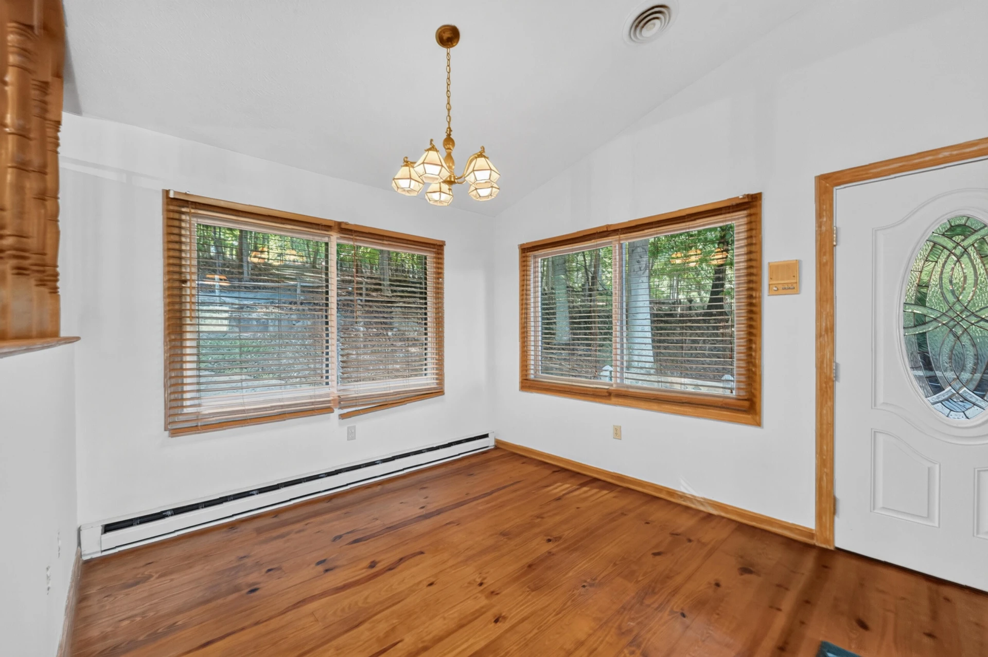 118 Creeden DR - Photo 8