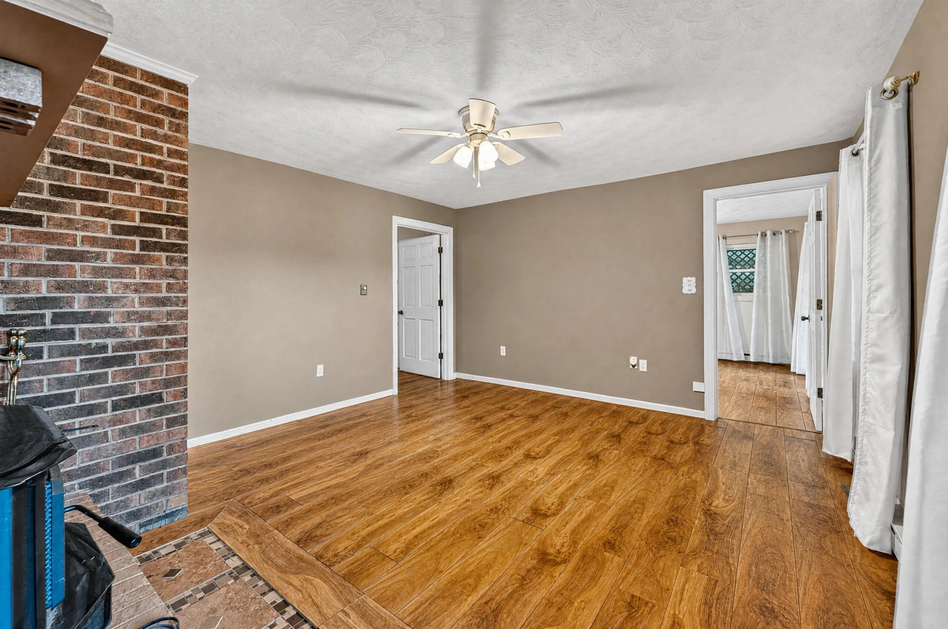 118 Creeden DR - Photo 28