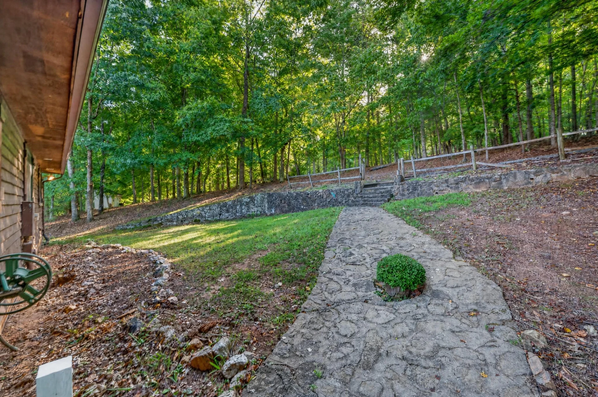 118 Creeden DR - Photo 55