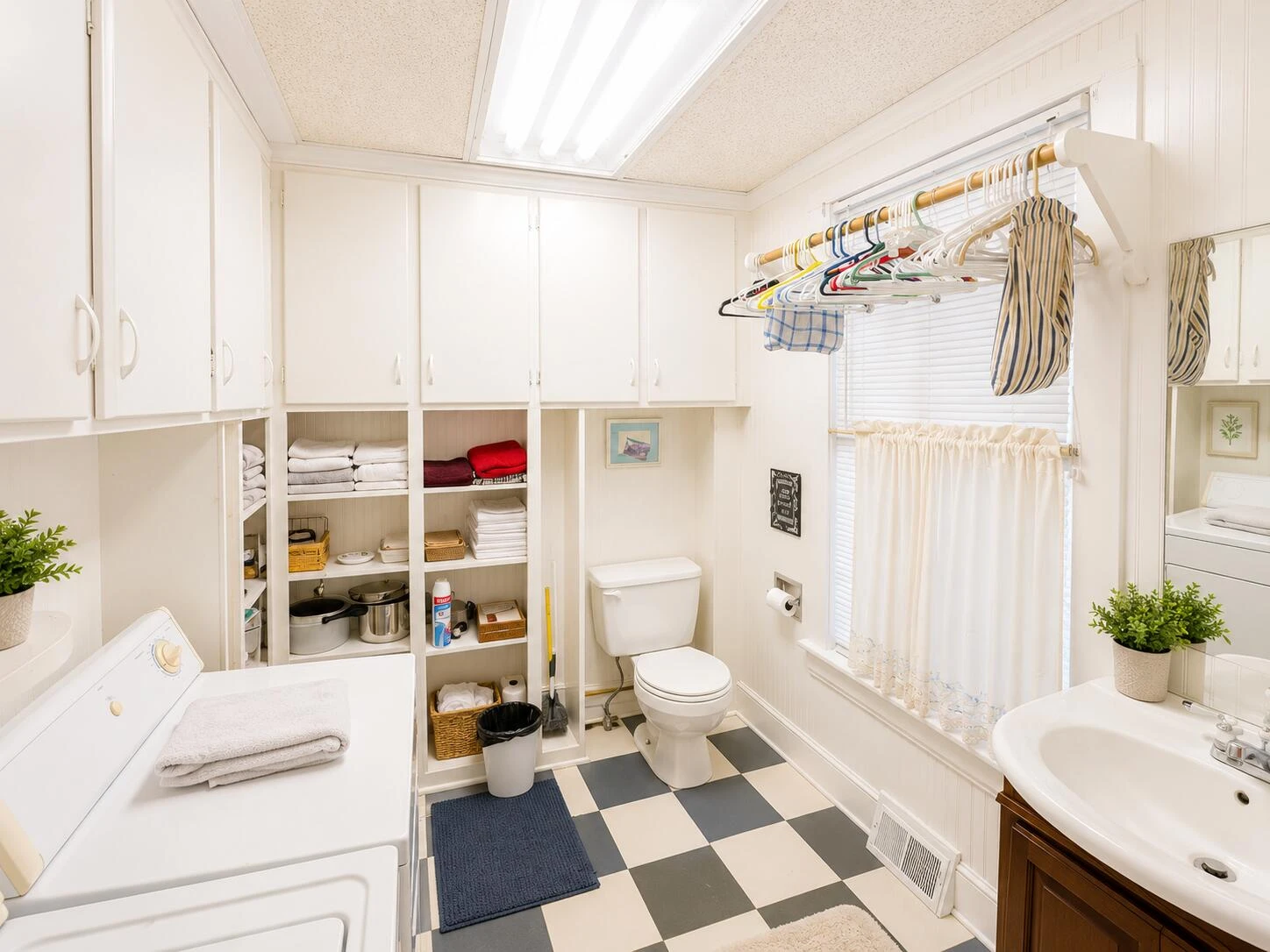 418 Cedar AVE - Photo 18