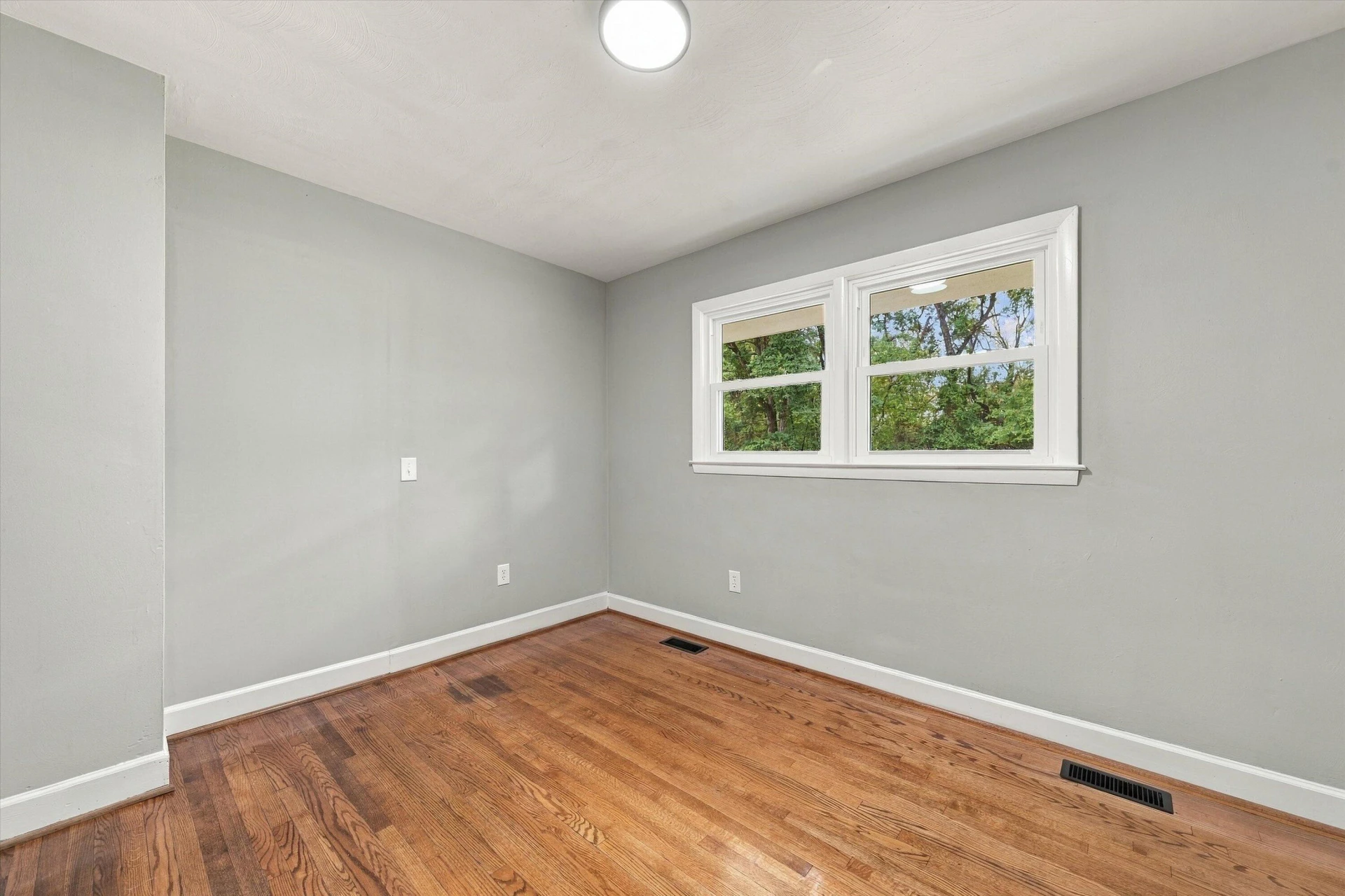 305 Byrd LN - Photo 19