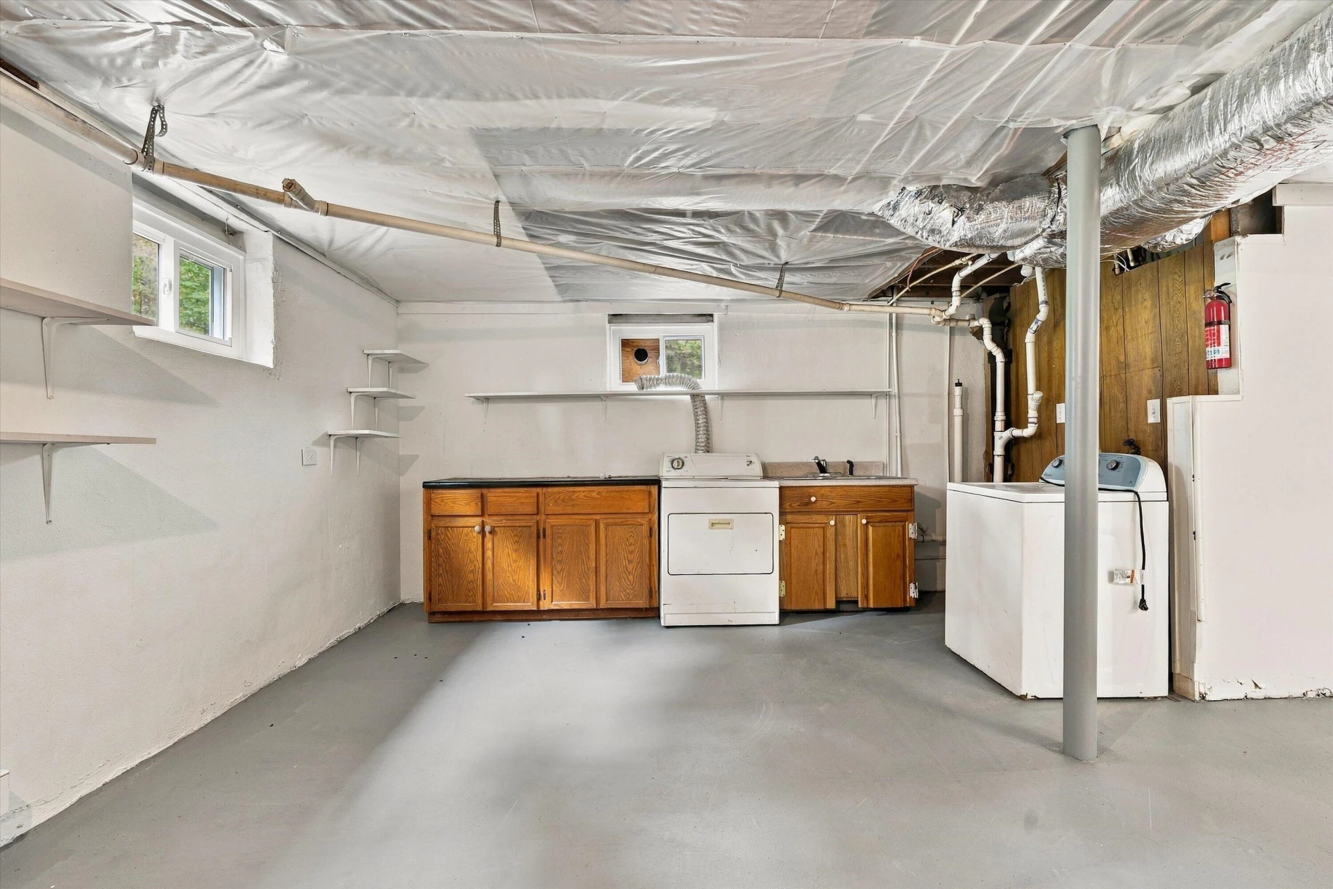 305 Byrd LN - Photo 22