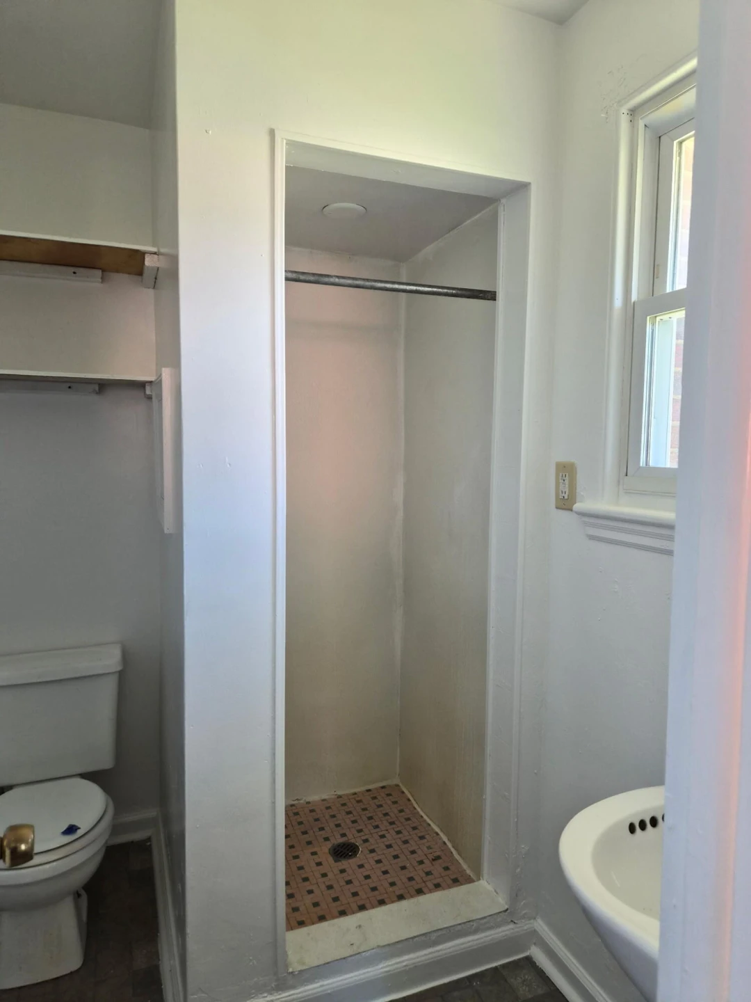 1537 Golfside AVE NW - Photo 10