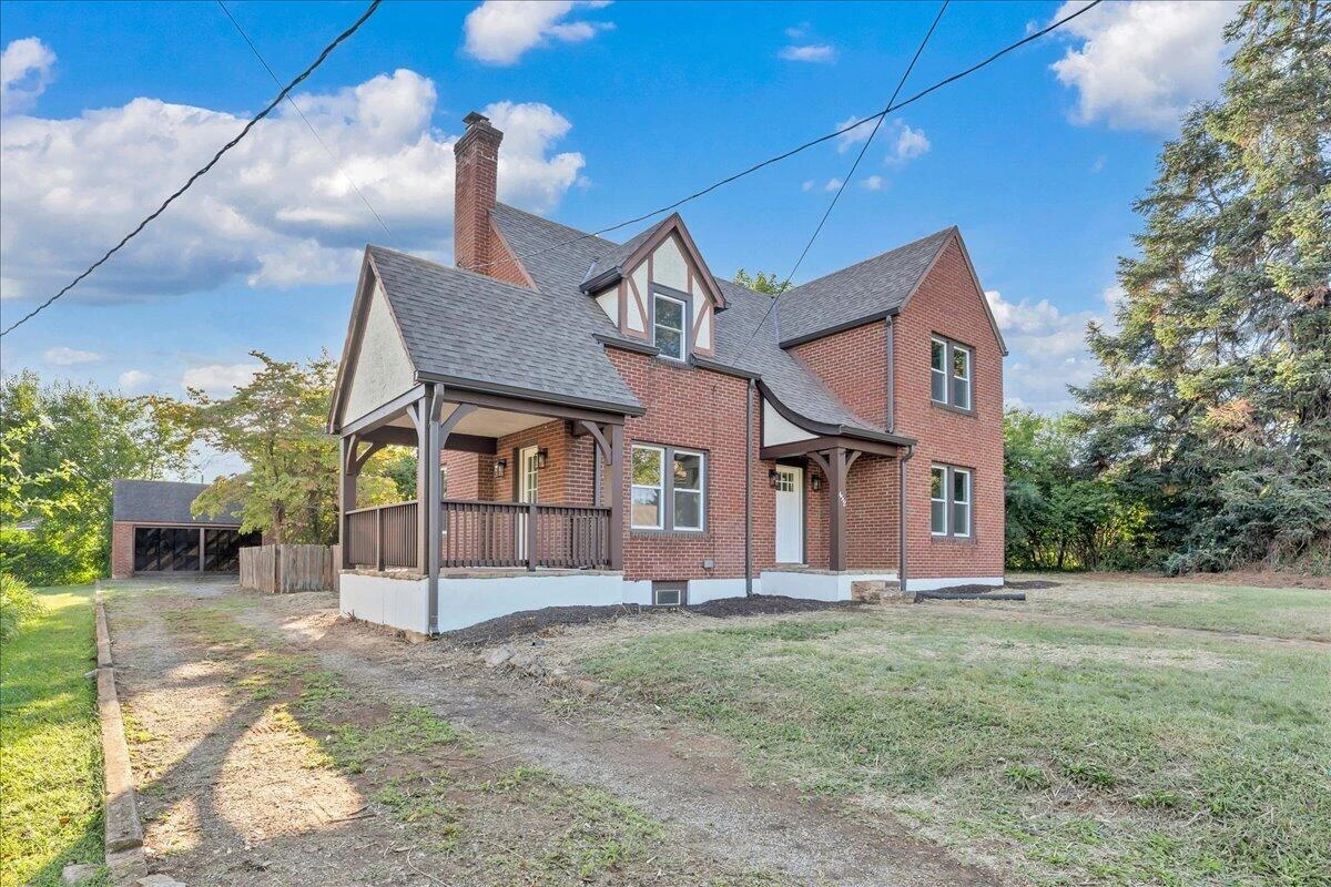 4512 Delray ST NW - Photo 2