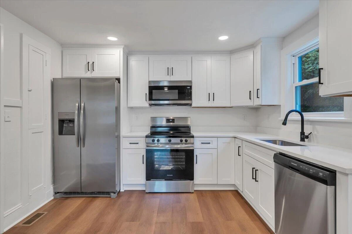 4512 Delray ST NW - Photo 10